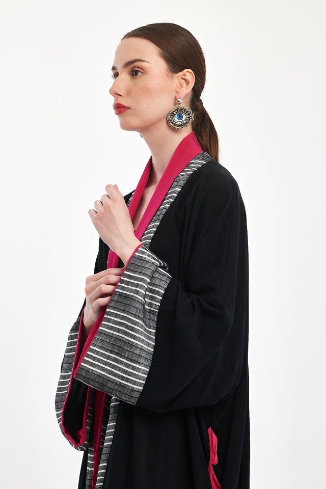 كيمونو بتصميم خاص من القطن والكتان