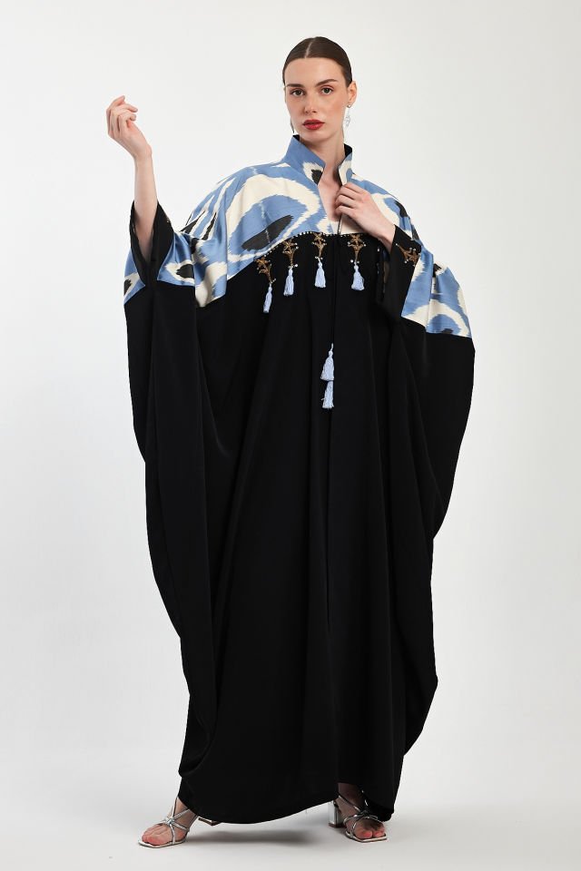 قماش حرير إيكات منسوج يدوياً مع عباية بقطع ذهبية عتيقة