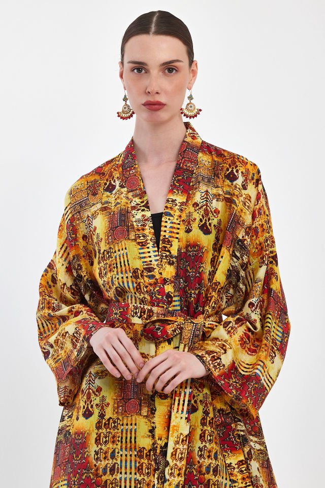 Saf Ipek Kimono