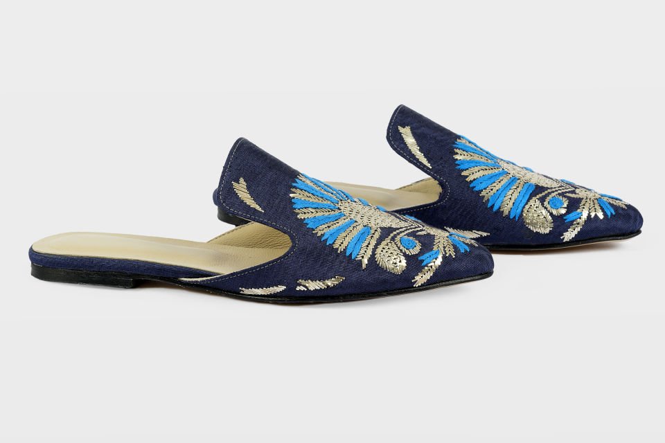 Special Design Silk Hand-Woven Slippers