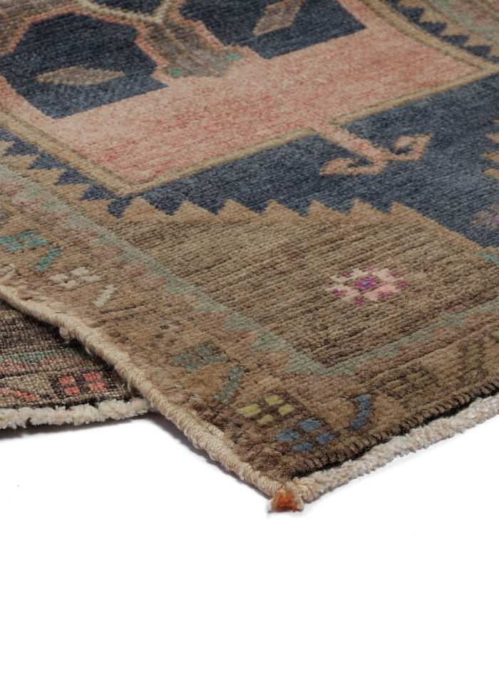 Semi-Antique Konya Rug