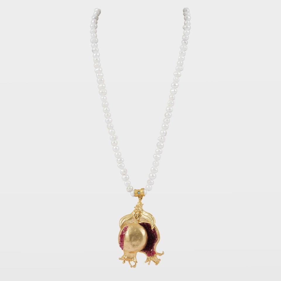 Pearl Gold Plated Pomegranate Figured Necklace