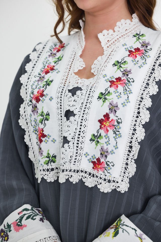 Patchwork  Cotton Fabric Semi-Antique Detailed Dress