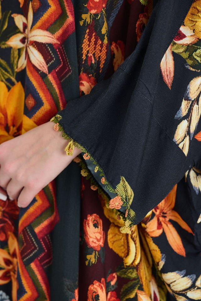 Cotton Fabric Jalabiya with Exclusive Floral Pattern & Antique Needle Lace