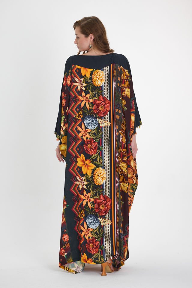 Cotton Fabric Jalabiya with Exclusive Floral Pattern & Antique Needle Lace