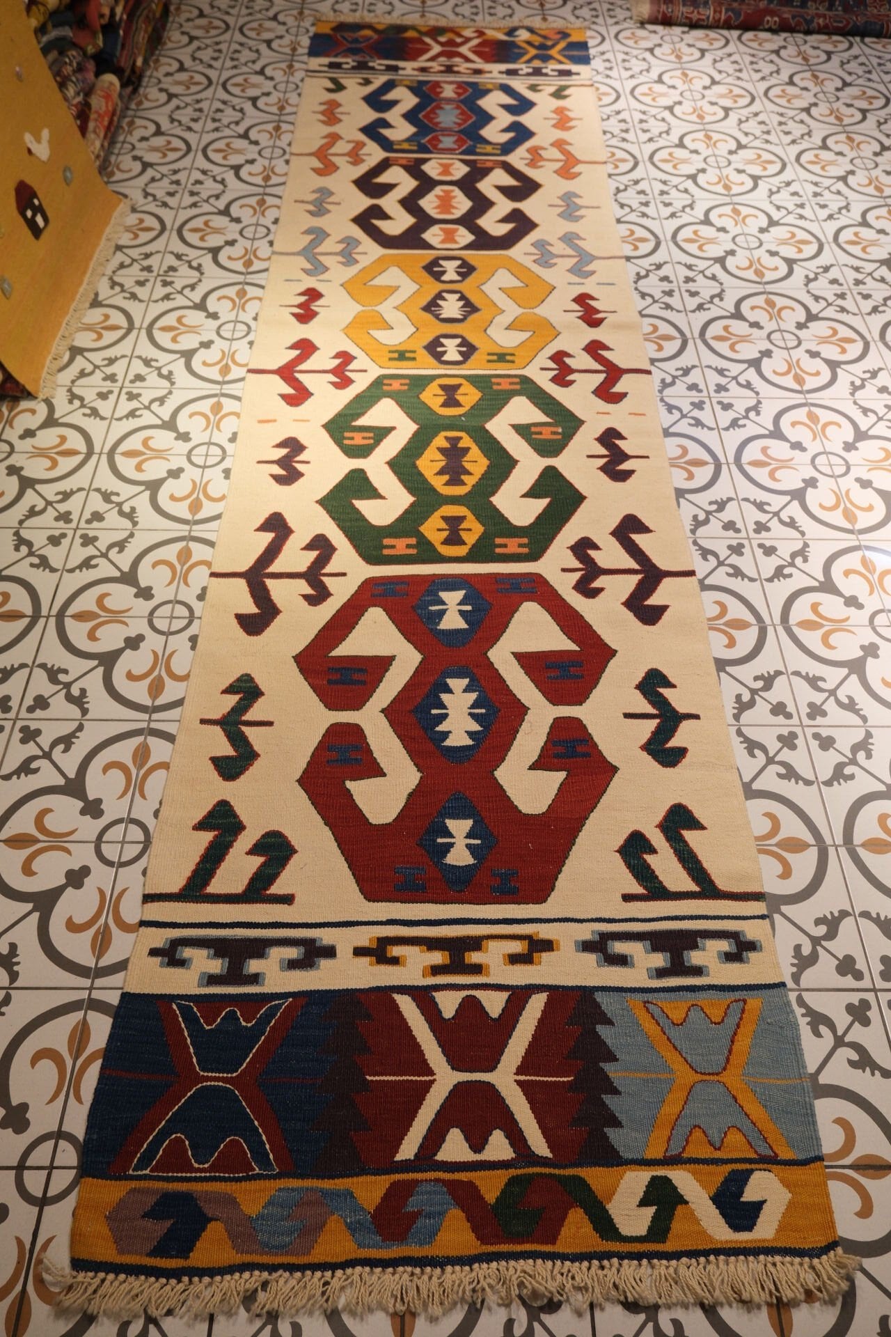 Ram Horn Patterned Runner Kilim Rug