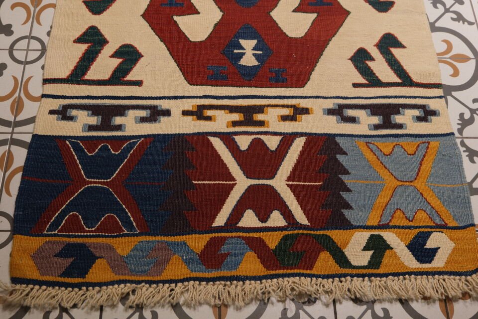Ram Horn Patterned Runner Kilim Rug