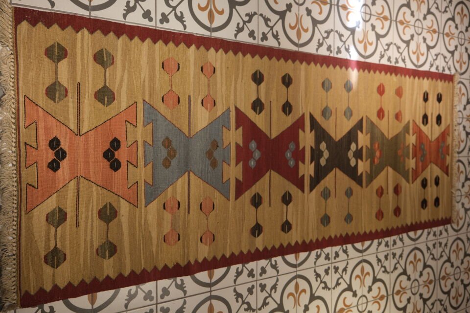 Wolf  Mouth Design Kilim Rug