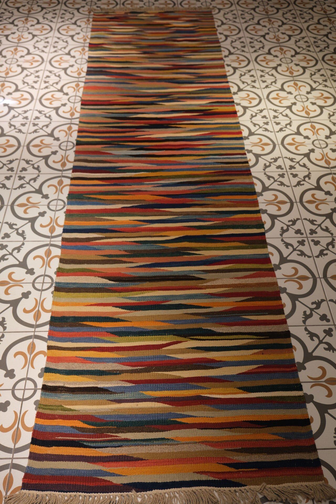 Handwoven Multicolor Turkish Kilim Runner – Contemporary Wave Pattern (81x302cm)