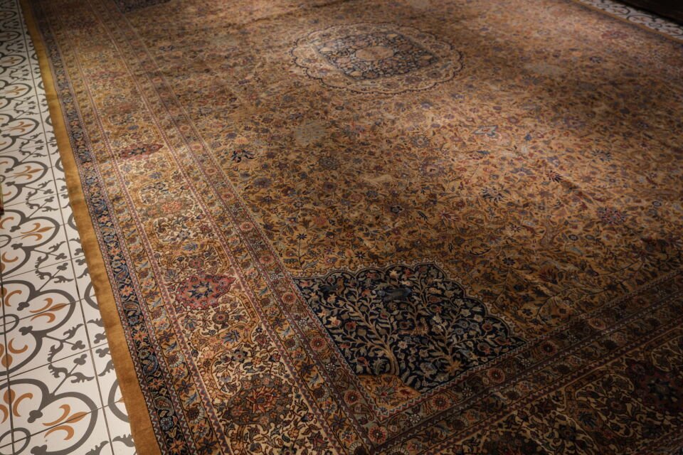 Antique Sivas Rug – Circa 1920s – Fine Wool | 334 cm x 485 cm