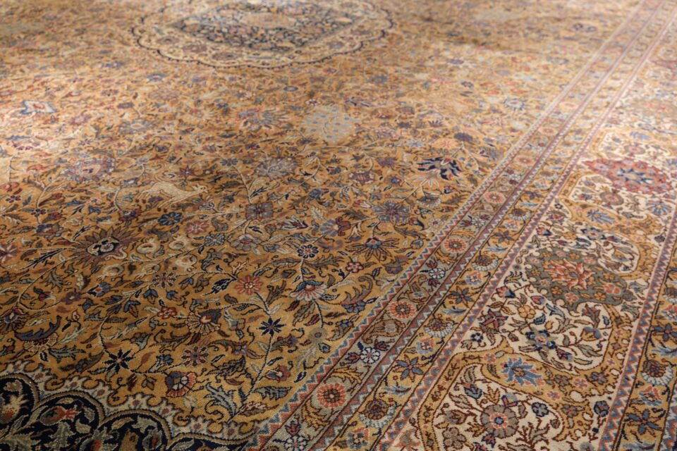 Antique Sivas Rug – Circa 1920s – Fine Wool | 334 cm x 485 cm