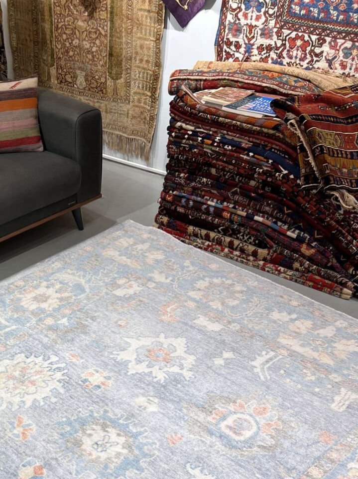 Handwoven Oushak Rug – Soft Pastel Anatolian Design (Oversize)