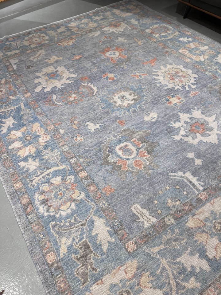 Handwoven Oushak Rug – Soft Pastel Anatolian Design (Oversize)