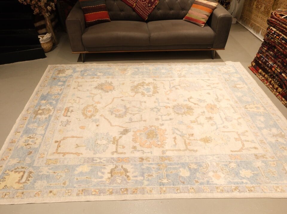 Turkish Oushak Rug – Soft Pastel Anatolian Design (213×283cm)