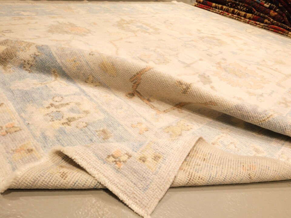 Turkish Oushak Rug – Soft Pastel Anatolian Design (213×283cm)