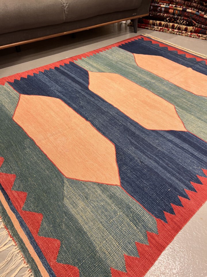 Handwoven Turkish Kilim Inspired by Antique Qashqai Patterns