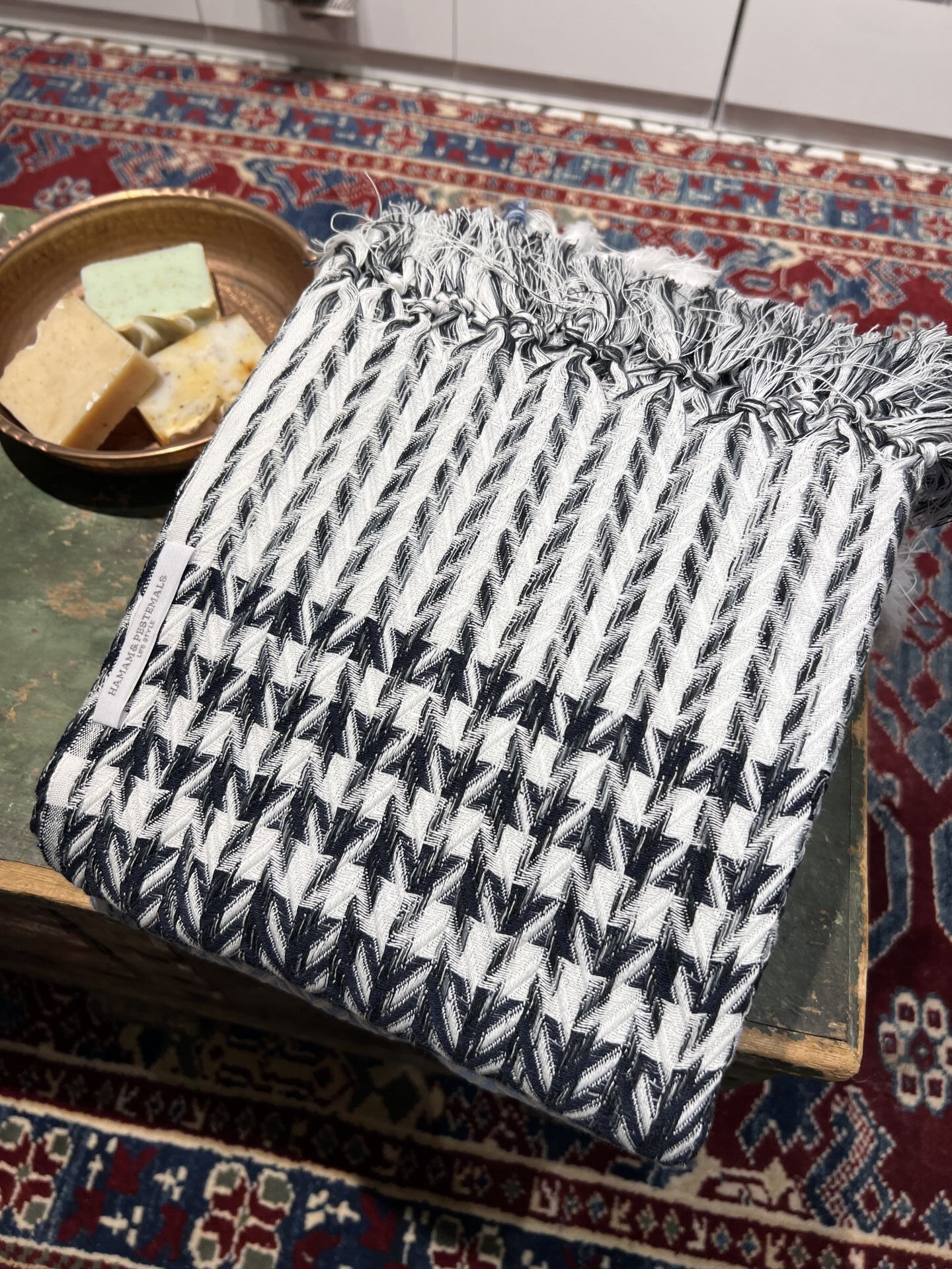 Black & White Gradient Weave Peshtemal