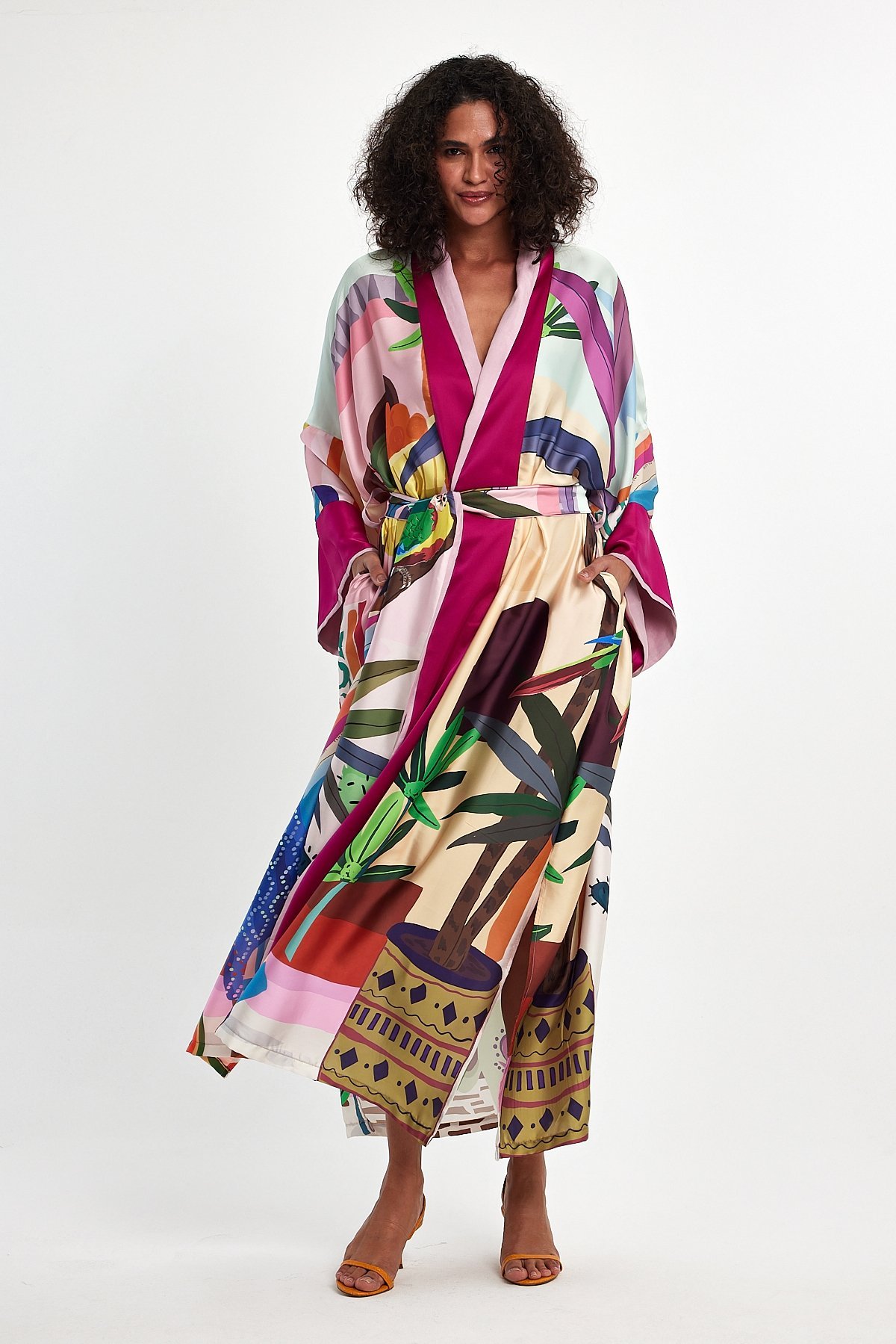 KIMONO